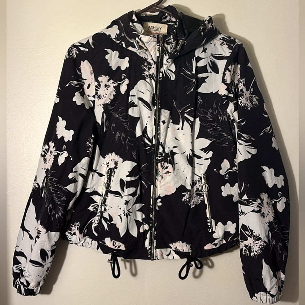 Cropped, Patterned Bomber Jacket with Hood in Black, White, and Pink
